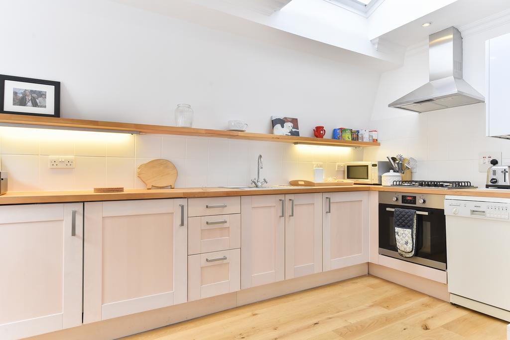 Charming Flat Near Earl'S Court Station, 4 Guests Appartamento Londra Esterno foto